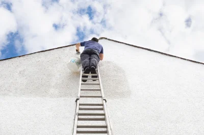 Peinture extérieure à Sendets — façades et ravalement